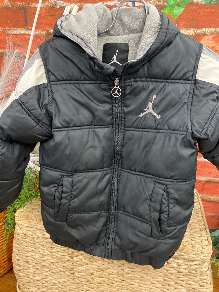 Jordan coat toddler 5-6