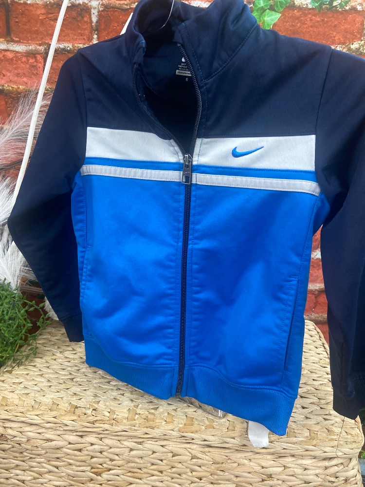 Nike youth 6 jacket