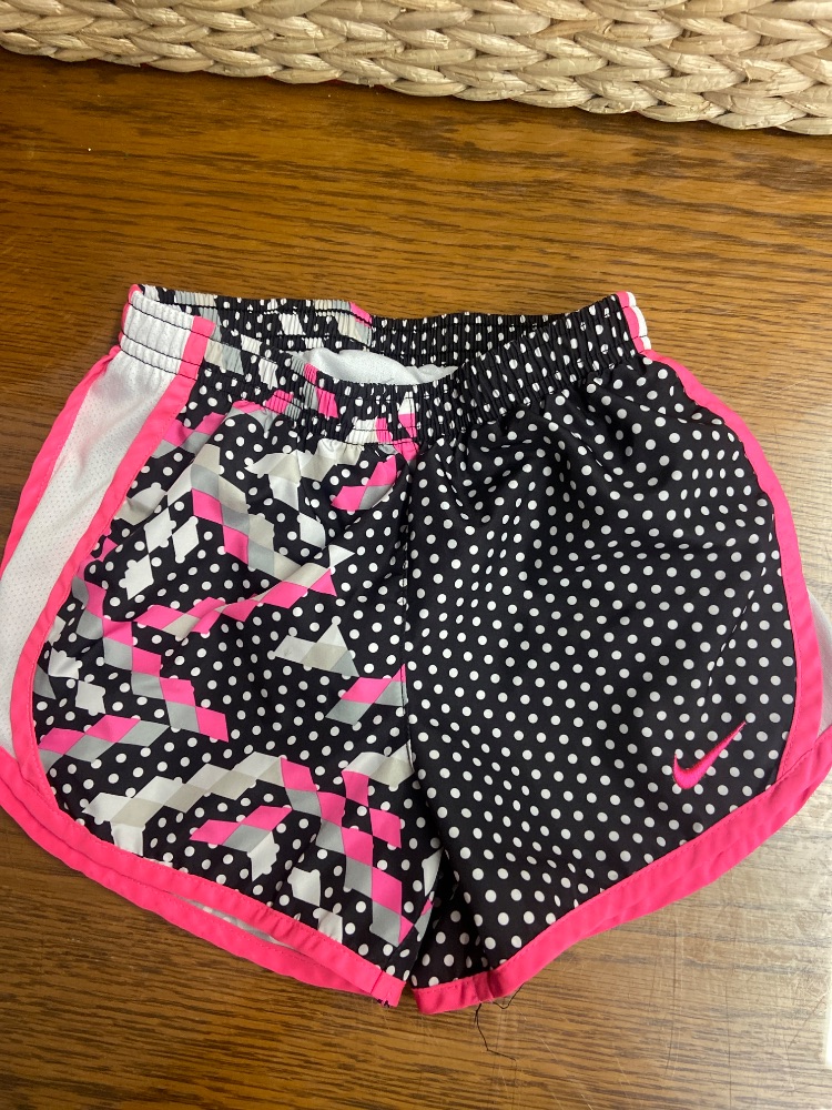 Nike shorts youth small