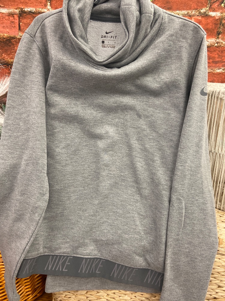 Nike hoodie youth large