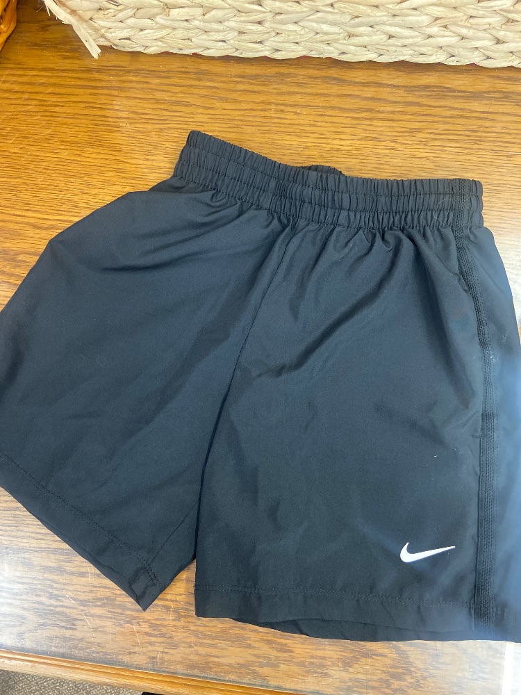 Nike shorts youth xsmall