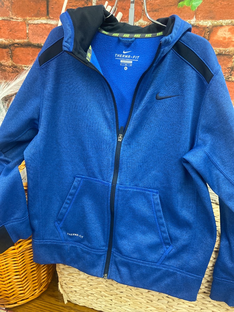 Nike youth X-Large