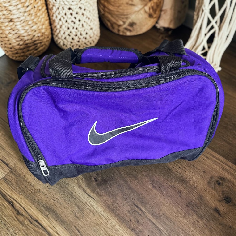 Nike duffle bag