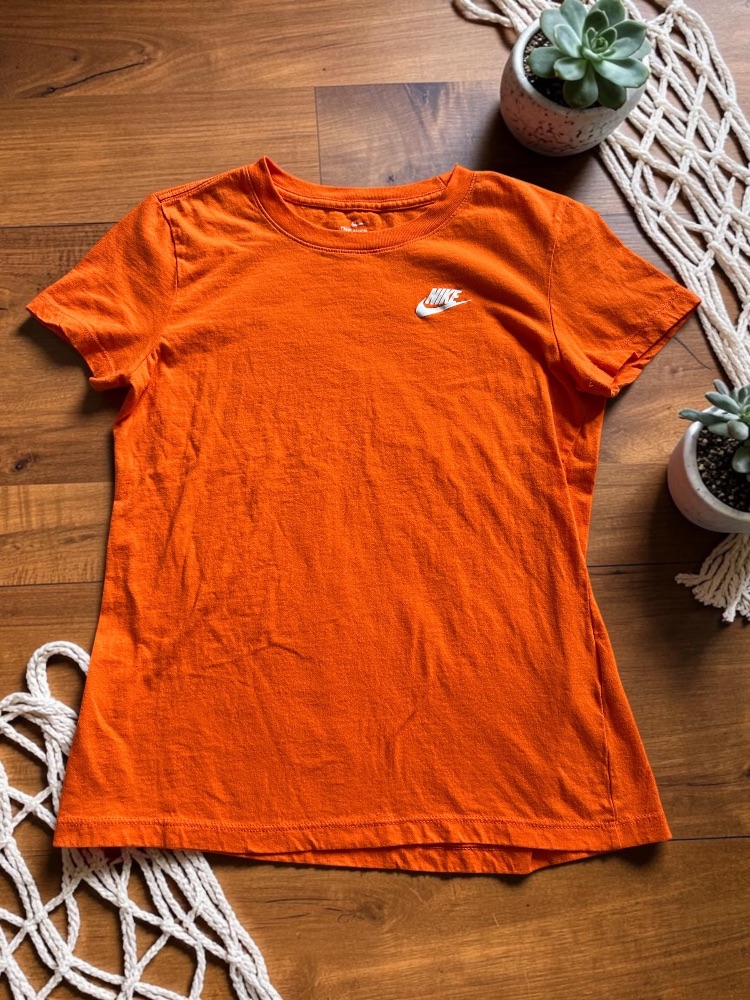 Nike shirt ladies xsmall