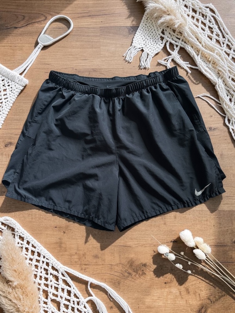 Nike shorts ladies large