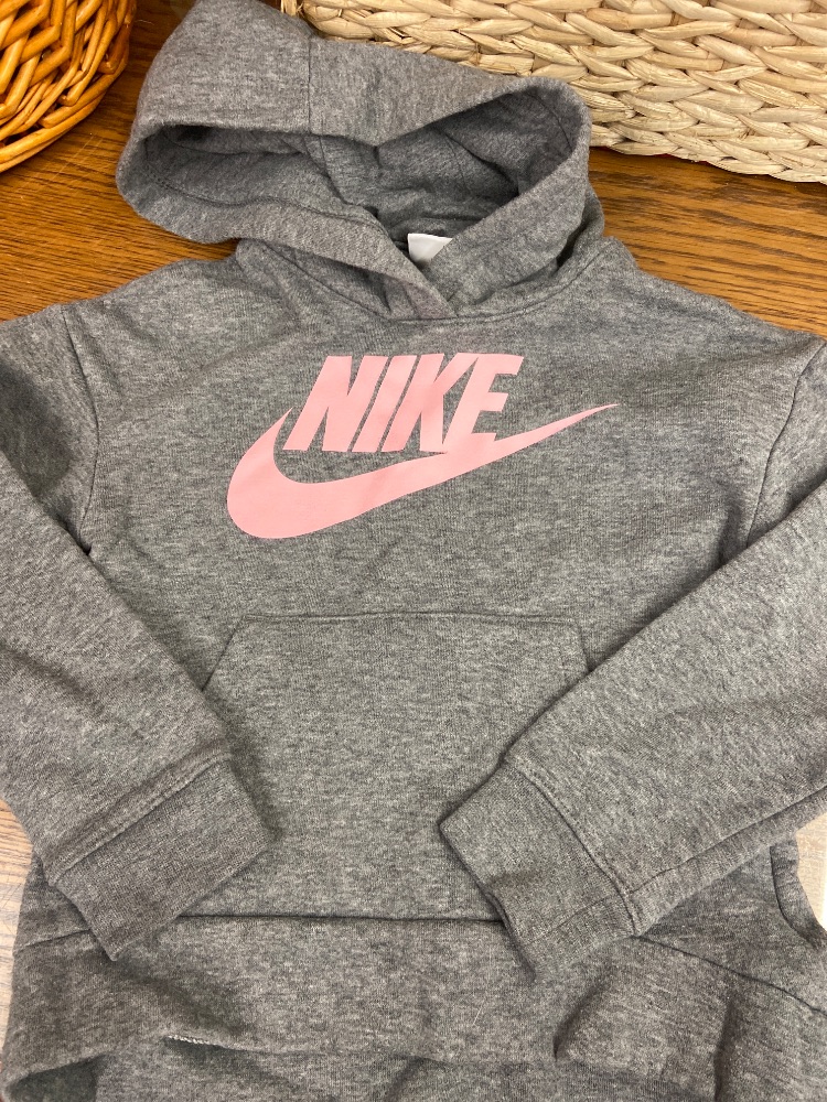 Nike youth 5-6 hoodie