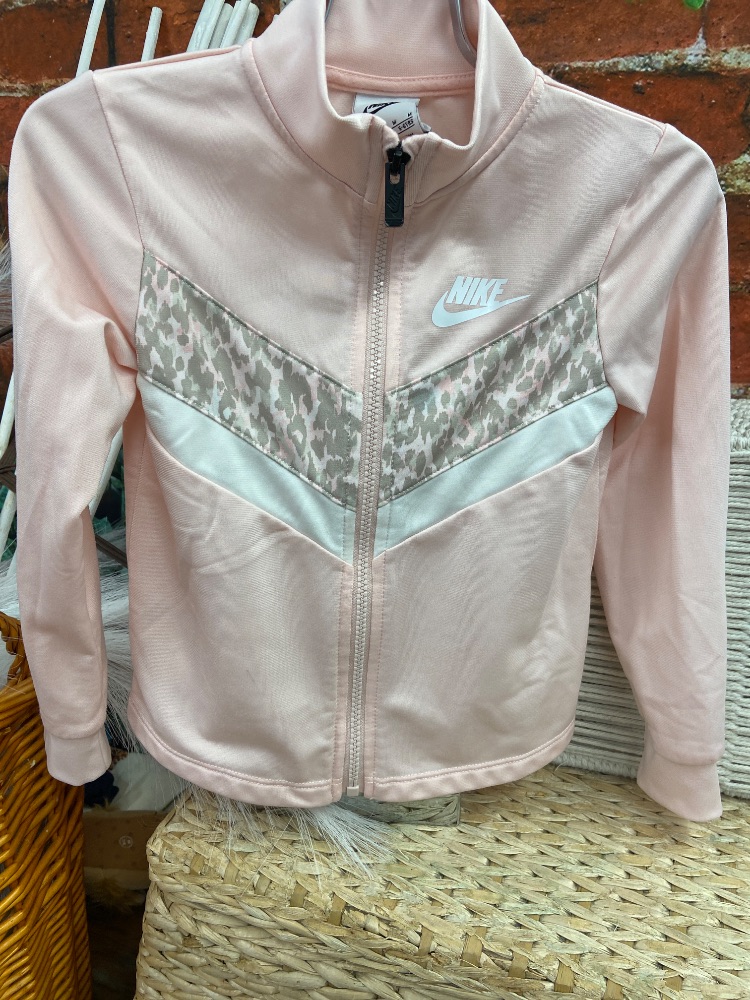 Nike jacket 6-7