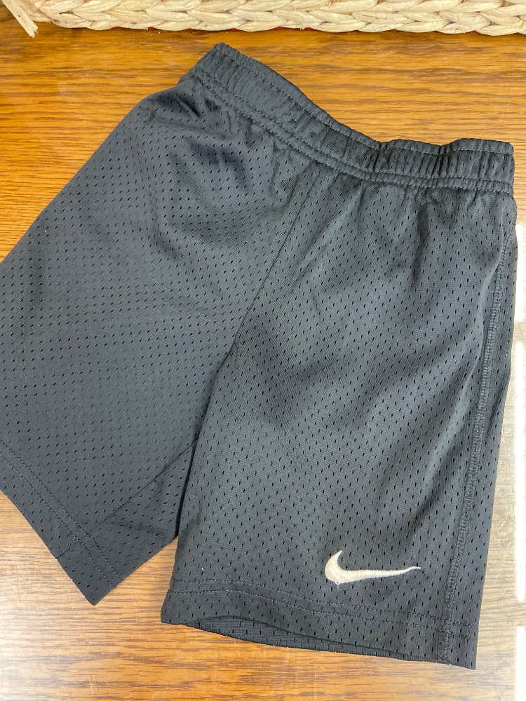 Nike toddler gray shorts 5-6